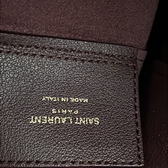 Saint Laurent Burgundy East West Leather Tote Bag - Picture 12 of 16